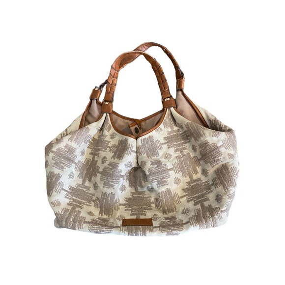 Sold out - Picture 2 of 9